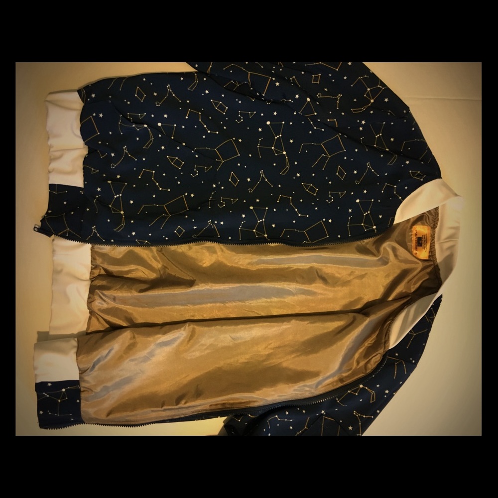 Stars that makes up the Big Dipper , Little Dipper